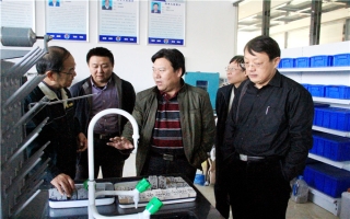 山東大學(xué)機(jī)械工程學(xué)院仇道濱書記、馮顯英教授蒞臨公司