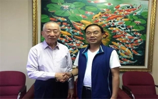 印尼著名僑領(lǐng)、印尼泛印集團(tuán)董事長、印尼總統(tǒng)大學(xué)創(chuàng)辦人-李文光